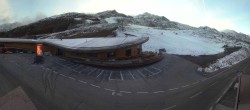 Archiv Foto Webcam Timmelsjoch: Mautstation Top Mountain Crosspoint 07:00