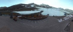 Archiv Foto Webcam Timmelsjoch: Mautstation Top Mountain Crosspoint 06:00