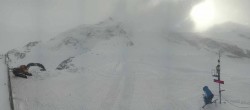 Archived image Webcam View Mountain Restaurant Mittelallalin 17:00