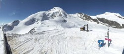 Archived image Webcam View Mountain Restaurant Mittelallalin 09:00