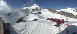Archived image Webcam View Mountain Restaurant Mittelallalin 07:00