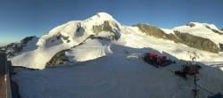 Archiv Foto Webcam Mountain Restaurant Mittelallalin 05:00