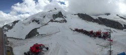 Archived image Webcam View Mountain Restaurant Mittelallalin 15:00