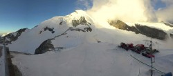 Archiv Foto Webcam Mountain Restaurant Mittelallalin 05:00