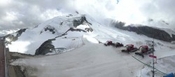 Archiv Foto Webcam Mountain Restaurant Mittelallalin 17:00