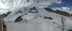 Archiv Foto Webcam Mountain Restaurant Mittelallalin 09:00