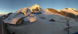 Archiv Foto Webcam Mountain Restaurant Mittelallalin 05:00