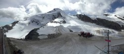 Archived image Webcam View Mountain Restaurant Mittelallalin 13:00