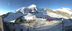 Archived image Webcam View Mountain Restaurant Mittelallalin 07:00