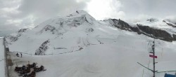 Archiv Foto Webcam Mountain Restaurant Mittelallalin 13:00