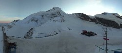 Archiv Foto Webcam Mountain Restaurant Mittelallalin 19:00