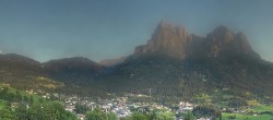 Archiv Foto Webcam Gemeinde Seis am Schlern 19:00