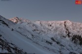 Archiv Foto Webcam Hochzillertal: Blick zur Wedelhütte 05:00