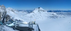 Archiv Foto Webcam Dachstein Gletscher: Panoramablick von der Bergstation 23:00