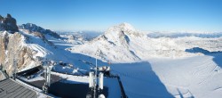 Archived image Panoramic webcam view at the Dachstein Glacier 08:00