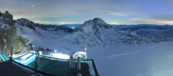 Archived image Panoramic webcam view at the Dachstein Glacier 05:00