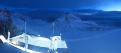 Archiv Foto Webcam Dachstein Gletscher: Panoramablick von der Bergstation 06:00