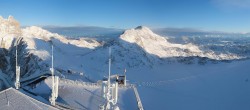 Archiv Foto Webcam Dachstein Gletscher: Panoramablick von der Bergstation 07:00