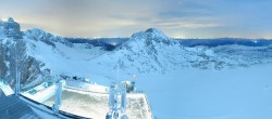 Archiv Foto Webcam Dachstein Gletscher: Panoramablick von der Bergstation 19:00