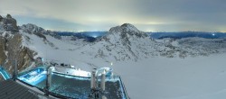 Archived image Panoramic webcam view at the Dachstein Glacier 19:00