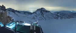 Archiv Foto Webcam Dachstein Gletscher: Panoramablick von der Bergstation 19:00