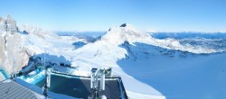 Archiv Foto Webcam Dachstein Gletscher: Panoramablick von der Bergstation 21:00
