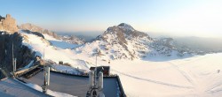 Archived image Panoramic webcam view at the Dachstein Glacier 05:00