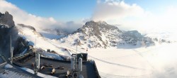 Archiv Foto Webcam Dachstein Gletscher: Panoramablick von der Bergstation 05:00