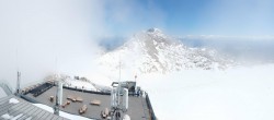 Archiv Foto Webcam Dachstein Gletscher: Panoramablick von der Bergstation 09:00