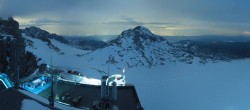 Archiv Foto Webcam Dachstein Gletscher: Panoramablick von der Bergstation 23:00
