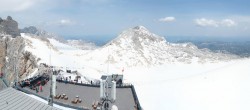 Archiv Foto Webcam Dachstein Gletscher: Panoramablick von der Bergstation 13:00
