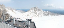 Archiv Foto Webcam Dachstein Gletscher: Panoramablick von der Bergstation 09:00