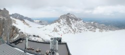 Archiv Foto Webcam Dachstein Gletscher: Panoramablick von der Bergstation 11:00