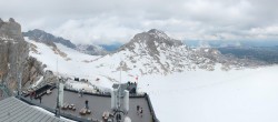 Archiv Foto Webcam Dachstein Gletscher: Panoramablick von der Bergstation 13:00