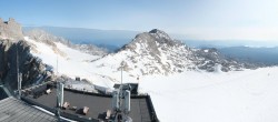 Archiv Foto Webcam Dachstein Gletscher: Panoramablick von der Bergstation 07:00
