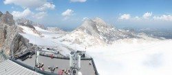 Archiv Foto Webcam Dachstein Gletscher: Panoramablick von der Bergstation 13:00