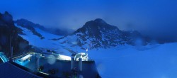 Archiv Foto Webcam Dachstein Gletscher: Panoramablick von der Bergstation 21:00