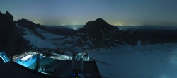 Archiv Foto Webcam Dachstein Gletscher: Panoramablick von der Bergstation 23:00