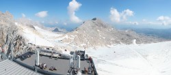 Archiv Foto Webcam Dachstein Gletscher: Panoramablick von der Bergstation 09:00