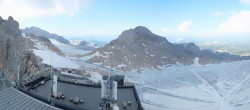 Archiv Foto Webcam Dachstein Gletscher: Panoramablick von der Bergstation 15:00