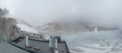 Archiv Foto Webcam Dachstein Gletscher: Panoramablick von der Bergstation 15:00