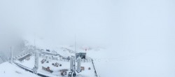 Archiv Foto Webcam Dachstein Gletscher: Panoramablick von der Bergstation 17:00