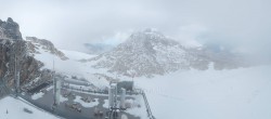 Archiv Foto Webcam Dachstein Gletscher: Panoramablick von der Bergstation 17:00