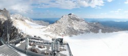 Archiv Foto Webcam Dachstein Gletscher: Panoramablick von der Bergstation 07:00