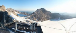 Archived image Panoramic webcam view at the Dachstein Glacier 05:00