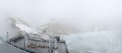 Archived image Panoramic webcam view at the Dachstein Glacier 11:00
