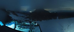 Archiv Foto Webcam Dachstein Gletscher: Panoramablick von der Bergstation 23:00