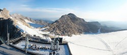 Archiv Foto Webcam Dachstein Gletscher: Panoramablick von der Bergstation 06:00
