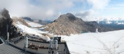 Archiv Foto Webcam Dachstein Gletscher: Panoramablick von der Bergstation 07:00