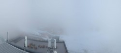 Archiv Foto Webcam Dachstein Gletscher: Panoramablick von der Bergstation 17:00